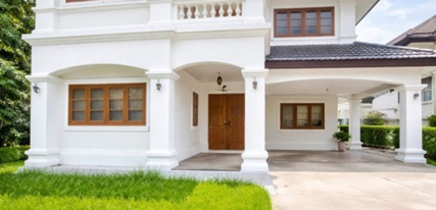คฤหาสน์ พร้อมเฟอร์ฯ ฟังก์ชัน 4 นอน 4 น้ำ ใกล้MRTเลี่ยงเมืองปากเกร็ด 200 ม. ปตท.แจ้งวัฒนะ-ปากเกร็ด 100ตร.ว. รร.สวนกุหลาบวิทยาลัยฯ 600 ม.