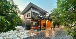 ให้เช่า 70,000 บาท/เดือน #โซนหางดง ตรงข้าม #กาดฝรั่ง Pool Villa สไตล์ #Tropical Modern Loft เงียบสงบ เป็นส่วนตัว #น้ำไม่ท่วม