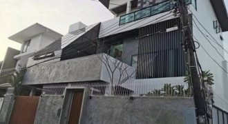 ขายด่วน บ้านเดี่ยว ซอยรัชดานิเวศน์ 16 ใกล้mrtห้วยขวาง ย่านห้วยขวาง