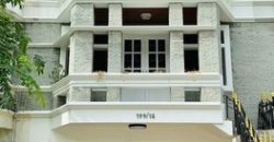 ให้เช่า ทาวน์โฮม หมู่บ้านชิชา คาสเซิล ซอยสุขุมวิท 31 ใกล้btsพร้อมพงษ์
