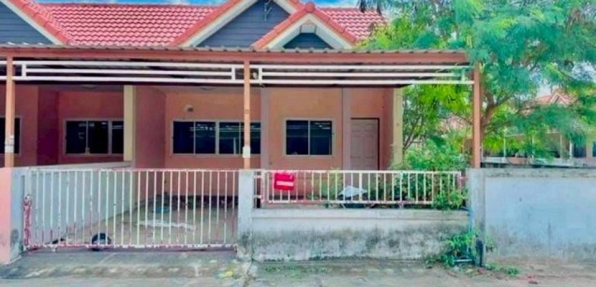 ขายบ้านเดี่ยว หมู่บ้านสวนเสือวิลเลจ ศรีราชา หลังริม รีโนเวทใหม่ FP-H02071