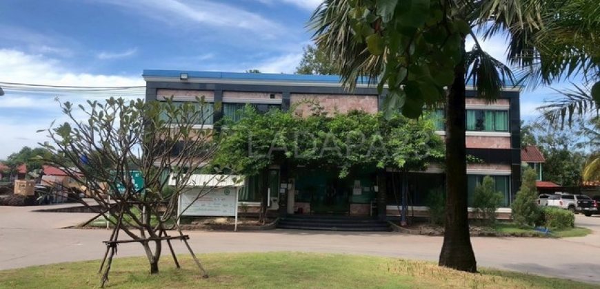 ให้เช่าโรงงานปราจีนบุรี โรงงานพร้อมใบอนุญาต105,106 บนเนื้อที่ 31-1-21 ไร่ พื้นที่ใช้สอยรวม 10,055 ตรม.