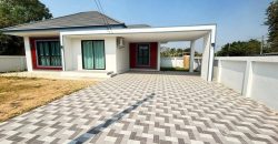 ให้เช่าบ้านพนัสนิคมชลบุรี หมู่บ้านโครงการ ณ พรรธน์ บ้านเดี่ยวสวยมาก. หลังริมในสุด พื้นที่ 76 ตรว