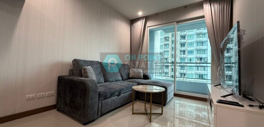 Circle Condominium 1 Bedroom 1 Bathroom for Rent (A2768)
