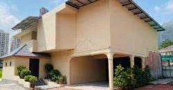 บ้าน – 3 BEDROOM 3 BR ขนาดพื้นที่ 70 SQ.WA 3 NGAN 0 ไร่ 120000 THAI BAHT ใกล้ ใกล้ทางด่วน BTS อารีย์ ห้าง Villa market พร้อมเข้าอยู่
