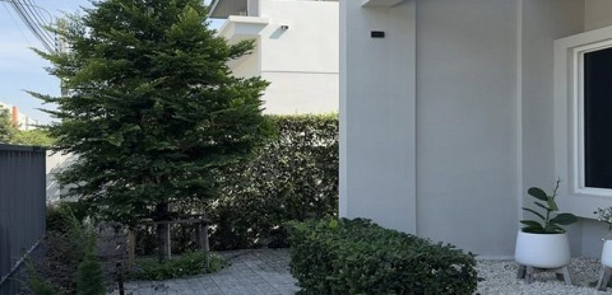 บ้าน – 3 Bedroom 8590000 BAHT. ไม่ไกลจาก ทางด่วนมอเตอร์เวย์ / สนามบินสุวรรณภูมิ ราคาดี –