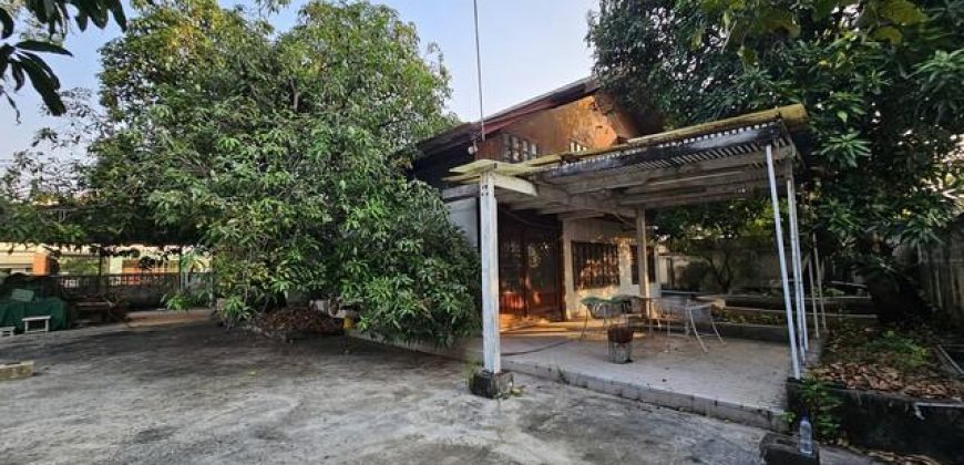 ให้เช่าที่ดิน202ตร.วแปลงมุมวชิรธรรมสาธิต23สุขุมวิท101-1 มีที่จอดรถติดถนน2ด้านใกล้ร้านส้มตำคุณกัญจ์
