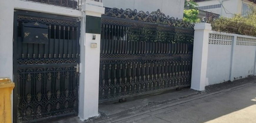 T26-540 ขาย บ้าน – ห้องนอน 5 ห้อง ห้องน้ำ 4 ห้อง ชั้นทั้งหมด 2 ชั้น