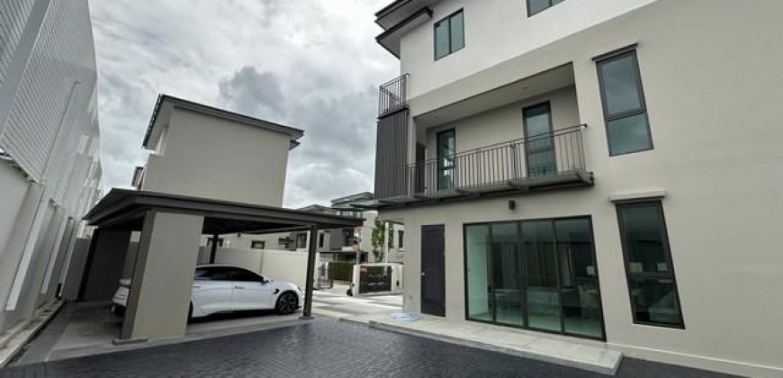 ขายบ้านเดี่ยว 3 ชั้น 97.1 ตร.ว. AQ Arbor สวนหลวง ร.9 หลังริม ใกล้สวนหลวง ร.9