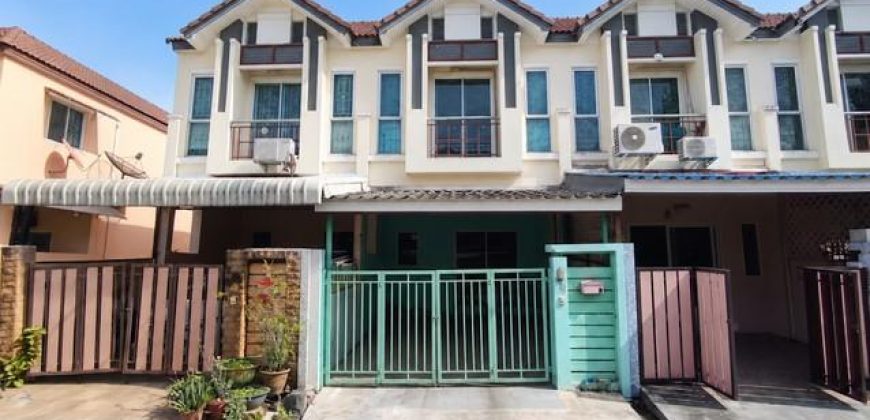 ขายทาวน์เฮ้าส์2ชั้น20ตร.ว หมู่บ้านเดอะทาวน์ The Townซอยเพิ่มสิน20เขตสายไหม