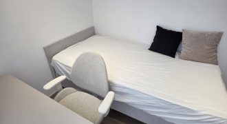Fynn Asoke Spacious Clean Comfortable 7th Floor BTS Asoke
