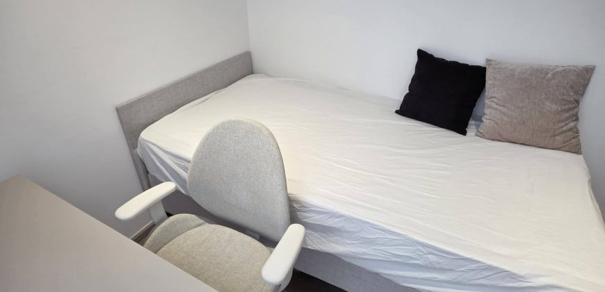 Fynn Asoke Spacious Clean Comfortable 7th Floor BTS Asoke