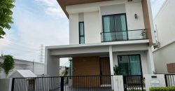 ให้เช่าแฝดสไตล์บ้านเดี่ยวหลังริม 2 ชั้น โครงการ Como Bianca บางนา กม.10 ใกล้เมกะบางนา