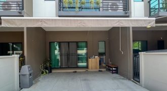 ให้เช่าทาวโฮม บ้านกลางเมืองพหลฯ- รามอินทราใกล้ Central ลาดพร้าว, Major รัชโยธิน, Central EastVilleติดถนนเทพรักษ์ใกล้รถไฟฟ้า BTS สายหยุด