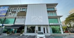 ขายอาคารสำนักงาน 4 ชั้น 2 คูหา 480 ตรม โครงการ H cape1 สุขาภิบาล 2 ประเวศ ตกแต่งหรูหรา ใกล้สนามบินสุวรรณภูมิ