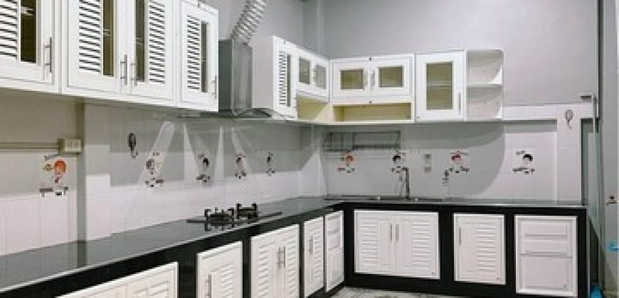 ให้เช่าทาวโฮม ใกล้สนามกอล์ฟUnico Grandและโรงเรียน เตรียมอุดมศึกษาพัฒนาการ ซอยพัฒนาการ 65 หมู่บ้านเมืองทองการ์เด้น