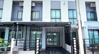 ลดราคา ทาวน์โฮม พลีโน่ รังสิต – ปทุมธานี ตกแต่งสวย ทำเลดี พร้อมอยู่
