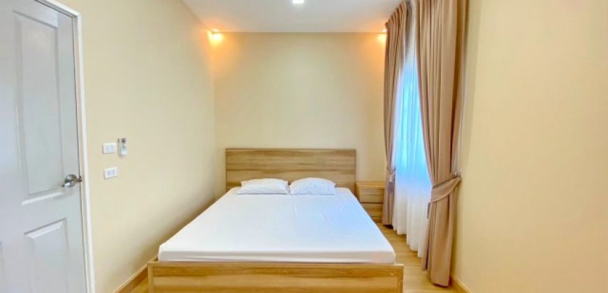 บ้านใหม่ตกแต่งครบ ใกล้BTS สำโรง 900 ม.ทาวน์โฮมหรู 2 ชั้นหลังมุม 3 นอน 2 น้ำ 17 ตร.ว.134 ตร.ม.พร้อมเฟอร์ฯ เหมาะสำหรับอยู่อาศัย