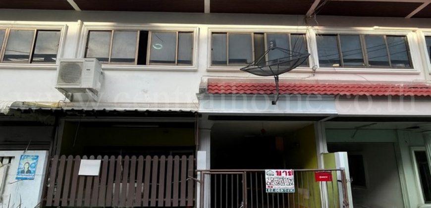 จองด่วน ทาวน์เฮ้าส์ ปรางทิพย์ ลาดพร้าว 95 ใกล้ MRT สถานีมหาดไทย
