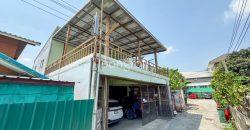 บ้านเดี่ยว 2 ชั้น สร้างเองเต็มพื้นที่ ใกล้วัดลาดปลาดุก บางใหญ่ นนทบุรี