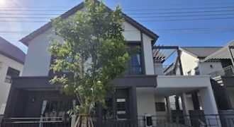 BH4252 ขายและให้เช่า บ้านเดี่ยว 2 ชั้น Centro บางนา Phase 2 บ้านหรูพร้อมอยู่ 4 ห้องนอน ใกล้ Mega Bangna IKEA และโรงเรียนนานาชาติ