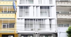 BH4214 ให้เช่าอาคารพาณิชย์ 5.5 ชั้น 2 คูหา รัตนาธิเบศร์ ใกล้ MRT ไทรม้า เพียง 250 เมตร พื้นที่ 884 ตร.ม.
