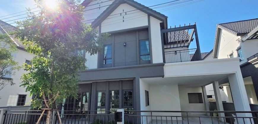 BH4261 ให้เช่าหรือขาย บ้านเดี่ยว CENTRO Bangna ใกล้ Mega Bangna บ้านใหม่ 4 ห้องนอน 300 ตร.ม. พร้อมเข้าอยู่ ใกล้โรงเรียนนานาชาติ