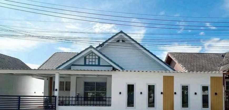 ขายบ้านเดี่ยวรีโนเวทใหม่ หมู่บ้านลัดดารมย์ศรีราชา ใกล้เทศบาลสุรศักดิ์ FP-H02280