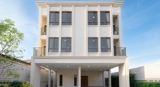 บ้านเดี่ยวสร้างใหม่ 3 ชั้น Luxury Residence ใจกลางราชดำเนิน ทำเลหายากมาก แทบไม่มีบ้านใหม่แบบนี้อีกแล้ว ใกล้ MRT เพียง 500 เมตร