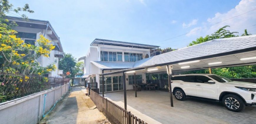 BTS อุดมสุขวชิรธรรมสาธิต37-45 ใกล้ จอดรถ ถนนสุขุมวิท บ้านเดี่ยว 2 ชั้น 4นอน 1.69กม. 101/1 6คัน