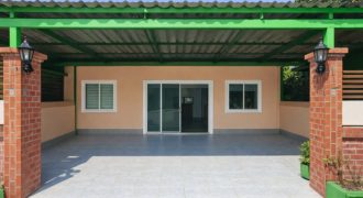 ถ.ราษฎร์อุทิศ44-52 บ้านเดี่ยวชั้นเดียว 2 นอน 2 น้ำ 52 ตร.ว. 208 ตร.ม.ใกล้MRTสุวินทวงศ์ 5.8กม.
