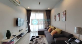 Circle Condominium 1 Bedroom 1 Bathroom for Rent (A1006)