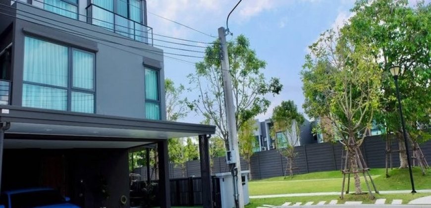 T26-501 ขาย บ้าน บ้านกลางเมือง The Edition บางนา 1 ตารางวา สมุทรปราการ ชั้นทั้งหมด 3 ชั้น ชั้นที่ 1