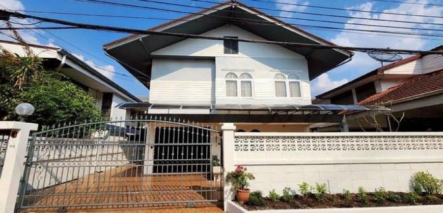 ให้เช่าบ้านเดี่ยว2ชั้น60ตร.วซอยประชาราษฎร์บำเพ็ญ17ตกแต่งหรูเฟอร์ครบใกล้MRTห้วยขวาง