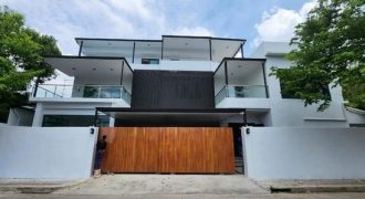 ให้เช่าโฮมออฟฟิศ3ชั้น132ตร.วถนนสุขุมวิท71ซอยปรีดีพนมยงค์26ใกล้BTSพระโขนง