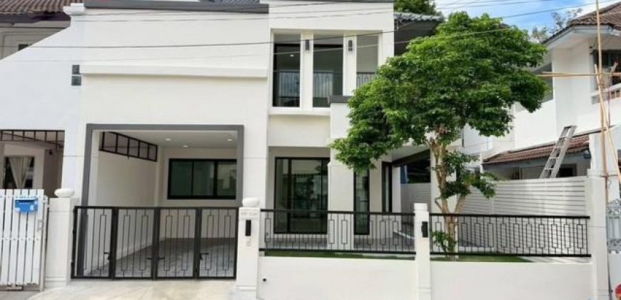 ขายบ้านแฝด2ชั้น36.1ตร.วหมู่บ้านรัตนาวลัยซอยวิภาวดี-รังสิต39รีโนเวทใหม่ทั้งหลัง