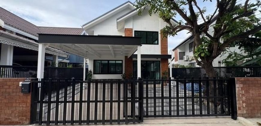 รหัสC7213 ให้เช่าบ้านเดี่ยว 2 ชั้น หมู่บ้านสัมมากร ซอยรามคำแหง110 ใกล้รถไฟฟ้าสถานีสัมมากร