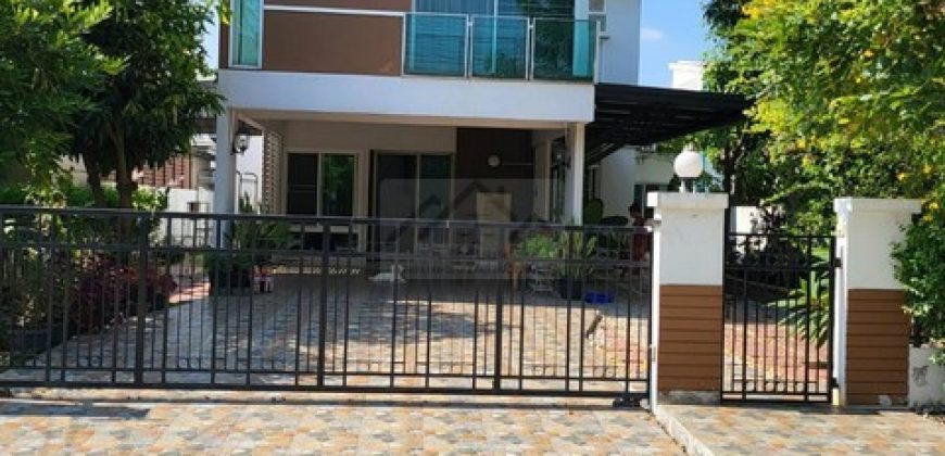 ให้เช่าบ้านเดี่ยว 2 ชั้น 56 ตรว. 3 ห้องนอน โครงการ โฮมเพลส เดอะ พาร์ค วงแหวน – พระราม 9 ใกล้สนามบิน ใกล้ Airport Link บ้านทับช้าง