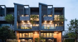 รหัสC7230 ขาย ให้เช่าทาวน์โฮมหรู 3.5 ชั้น The Eight จตุจักร-รัชดา สไตล์โมเดิร์น Privacy Residence