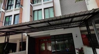 ให้เช่าทาวน์โฮม 3 ชั้น 200 ตรม. 3 ห้องนอน โครงการ Areeya แมนดารีน่า สุขุมวิท77 ติดถนนอ่อนนุช ใกล้ MRT ศรีนุช