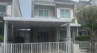 ให้เช่าทาวน์โฮม 2 ชั้นสไตล์บ้านเดี่ยว 3 ห้องนอน The Village บางนา-วงแหวน 3 บางนา กม.8 ใกล้เมกะบางนา