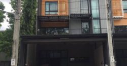 ให้เช่าทาวน์โฮม 3 ชั้น 3 ห้องนอน 3 ห้องน้ำ หมู่บ้านEco-Space เกษตร-นวมินทร์ ใกล้โรงเรียนเลิศล้า โรงเรียนนวมินทราชูทิศ