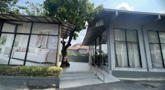 BH4302 ให้เช่าที่ดินพร้อมอาคาร ถนนสุคนธสวัสดิ์ เลียบด่วนรามอินทรา นวลจันทร์ ขนาด 636 ตารางวา เหมาะทำโชว์รูม คลังสินค้า ศูนย์กระจายสินค้า