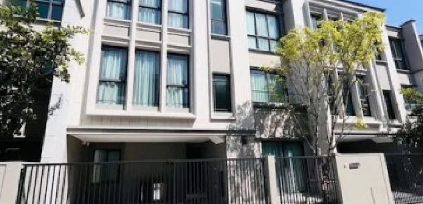 BH4323 ให้เช่า Luxury Townhome 3 ชั้น บ้านกลางเมือง Classe สุขุมวิท 77 ใกล้ BTS อ่อนนุช