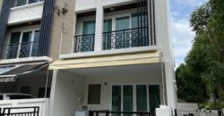 BH4321 ให้เช่าทาวน์โฮม 3 ชั้น บ้านกลางเมืองพระราม 9 มอเตอร์เวย์ หลังมุม ใกล้ทางด่วน