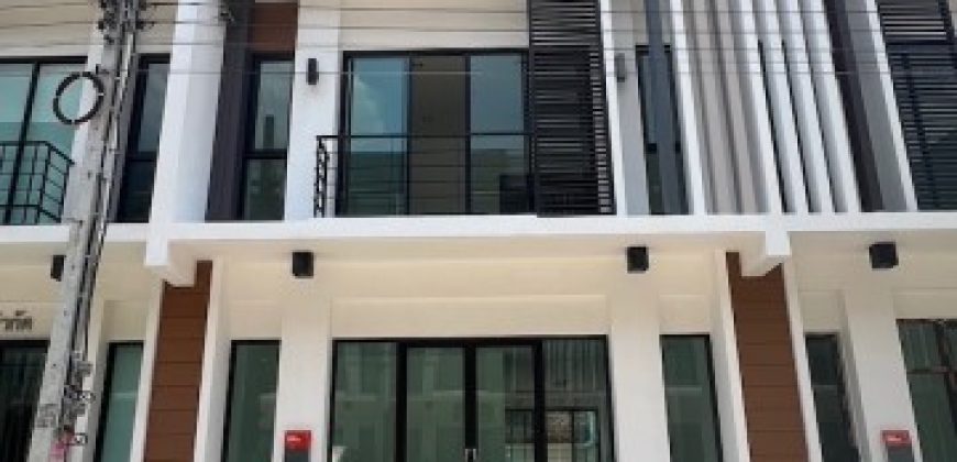 BH3470 ให้เช่าโฮมออฟฟิศ 3.5 ชั้น หมู่บ้าน Silk Town Saimai สายไหม ใกล้ตลาด AC