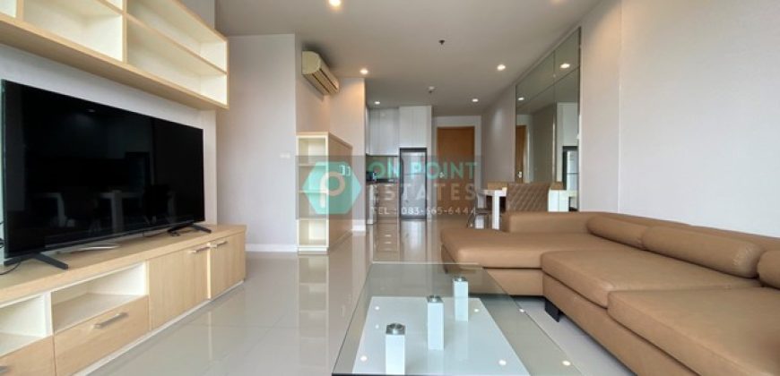 Circle Condominium 2 Bedrooms 2 Bathrooms for Rent (A2391)