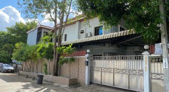 ขายบ้านเดี่ยว 2 ชั้น พร้อมที่ดิน 66 ตร.วา ใจกลางบางคอแหลม กรุงเทพฯ บ้านสร้างตามหลักฮวงจุ้ย พร้อมอยู่