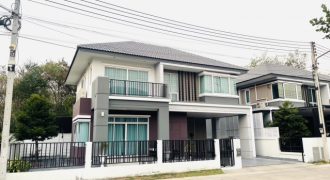 ขายบ้านเดี่ยว หมู่บ้านเดอะโค๊ตลำพยา นครปฐม พร้อมเข้าอยู่ บิวอินครบ เฟอร์นิเจอร์ครบ ถือกระเป๋าใบเดียวเข้าอยู่ได้เลย
