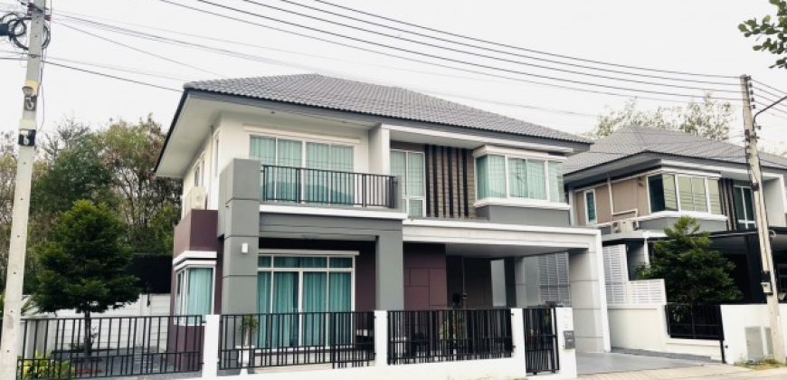 ขายบ้านเดี่ยว หมู่บ้านเดอะโค๊ตลำพยา นครปฐม พร้อมเข้าอยู่ บิวอินครบ เฟอร์นิเจอร์ครบ ถือกระเป๋าใบเดียวเข้าอยู่ได้เลย